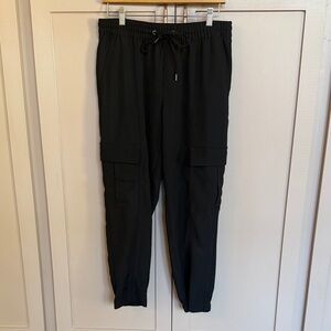 Women’s BR Sport Black Cargo Jogger Pants (M)
